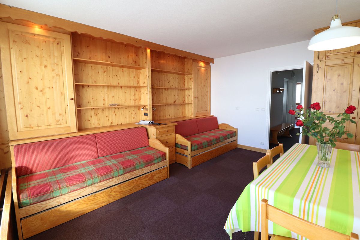 Appartement lumineux · Accès direct aux pistes · WIFI · Balcon
