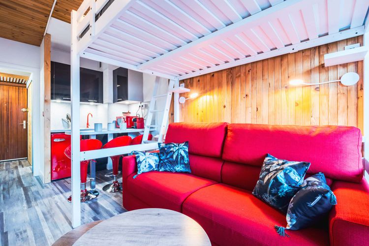 Studio rénové·Skis aux Pieds·Balcon