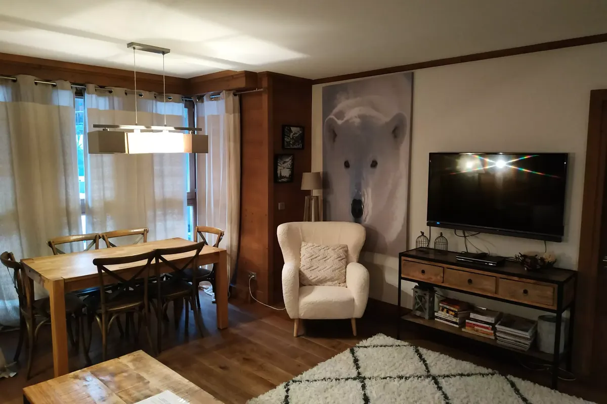 3 Pièces 6 Personnes