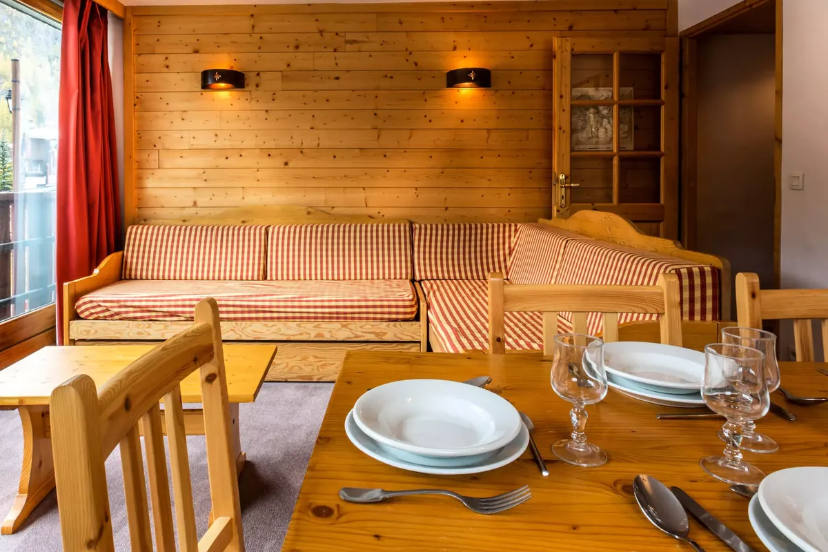 2 Pièces 6 Personnes