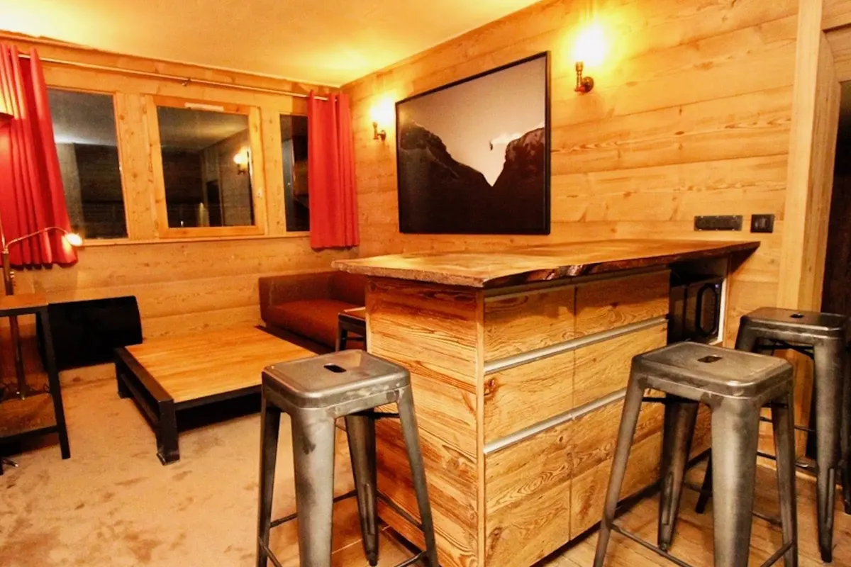 3 Pièces 6 Personnes