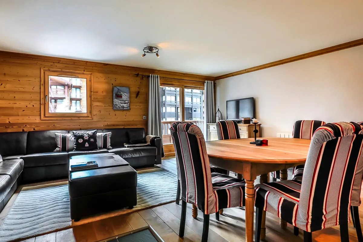 3 Pièces 6 Personnes