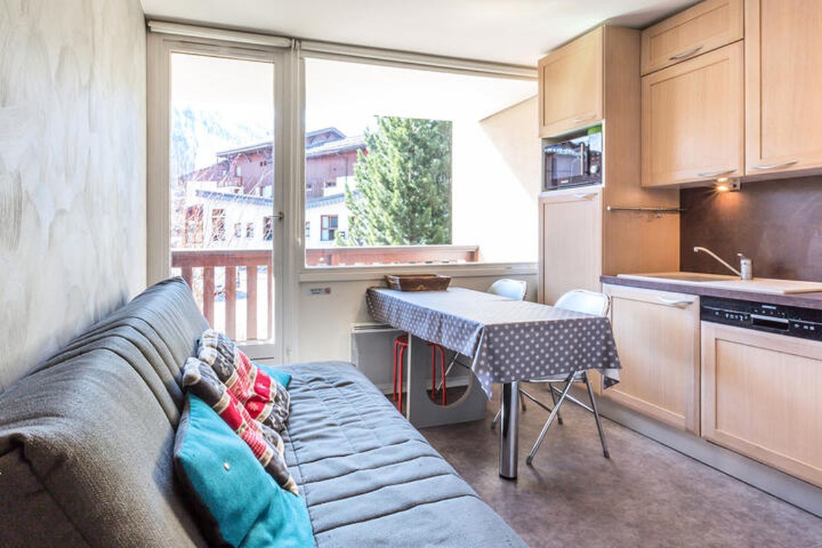 1 Pièce 4 Personnes