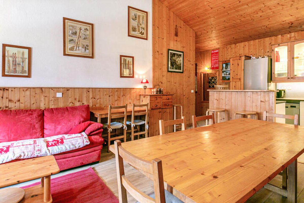 4 Pièces 9 Personnes