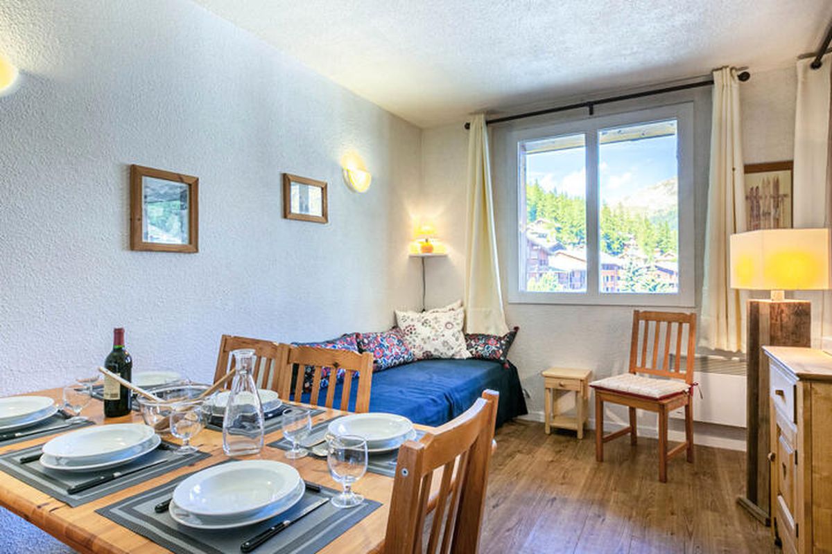 3 Pièces 6 Personnes