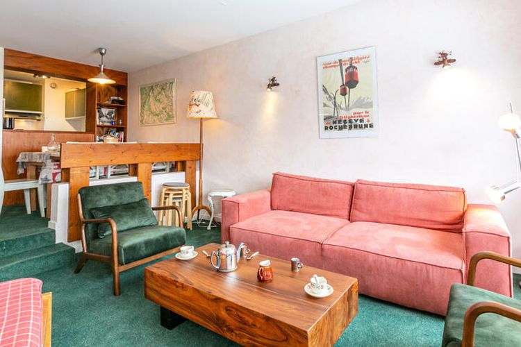 2 Pièces 5 Personnes