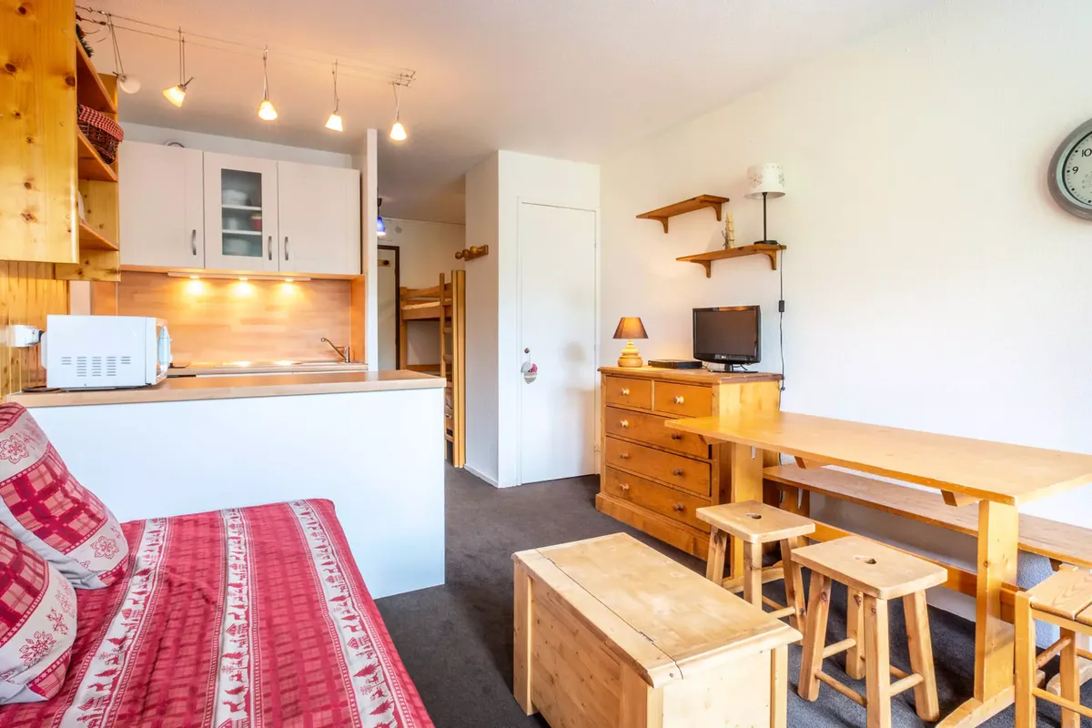 1 Pièce 4 Personnes