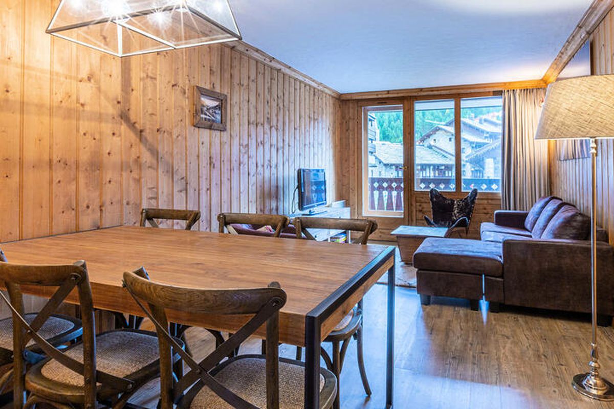 4 Pièces 8 Personnes