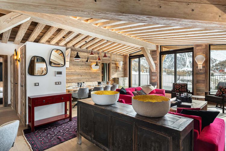 6 Pièces 10 Personnes