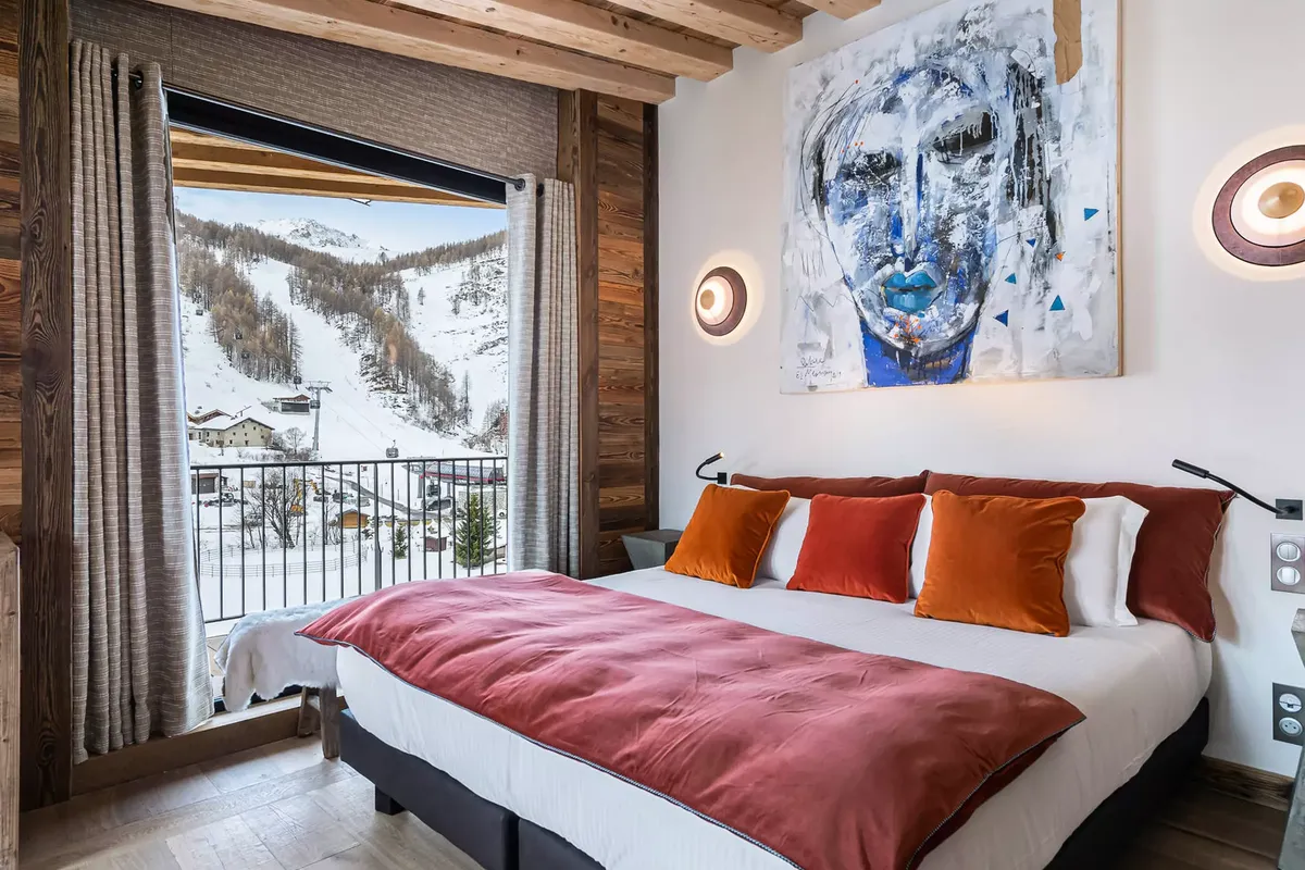 6 Pièces 10 Personnes