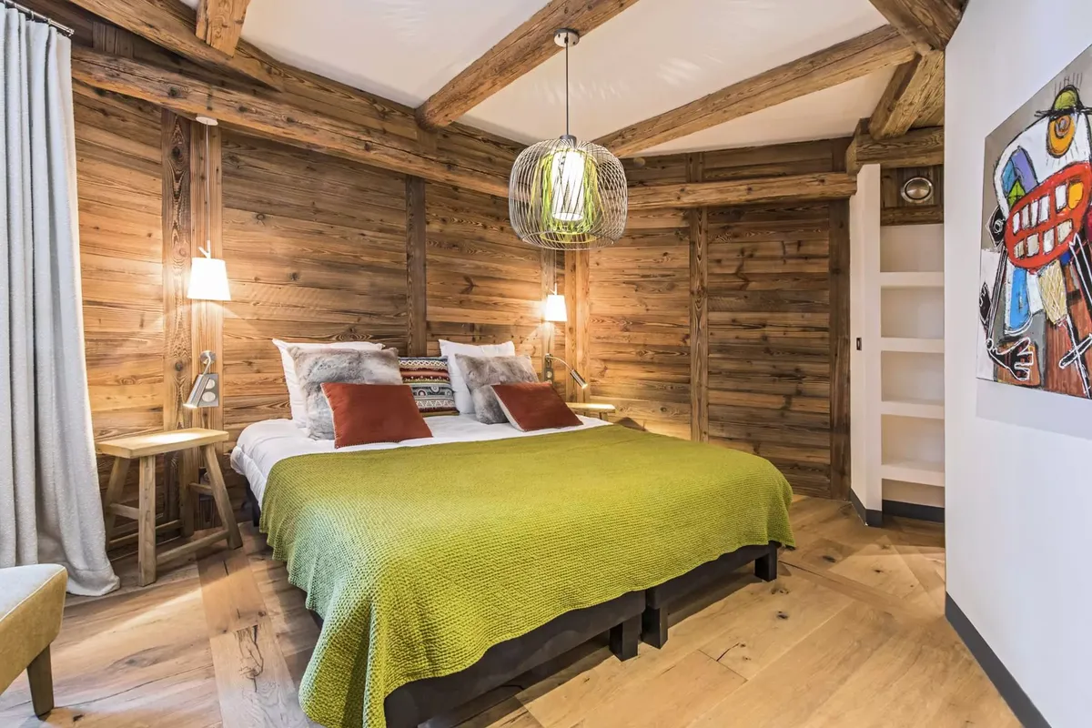 6 Pièces 10 Personnes