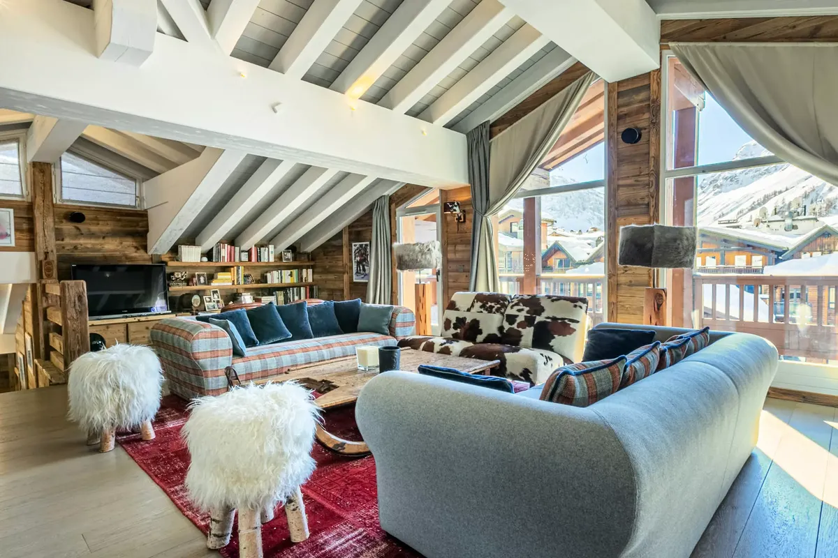 6 Pièces 10 Personnes