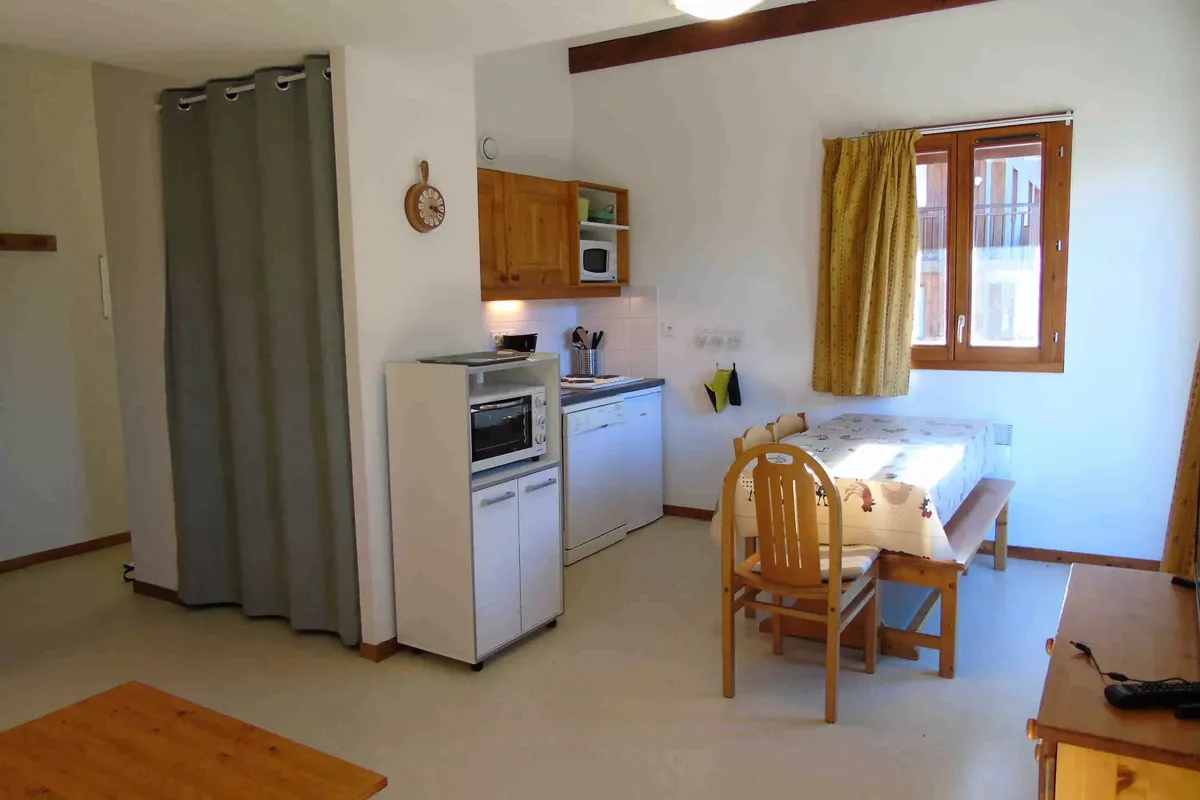 2 Pièces pour 6 Personnes