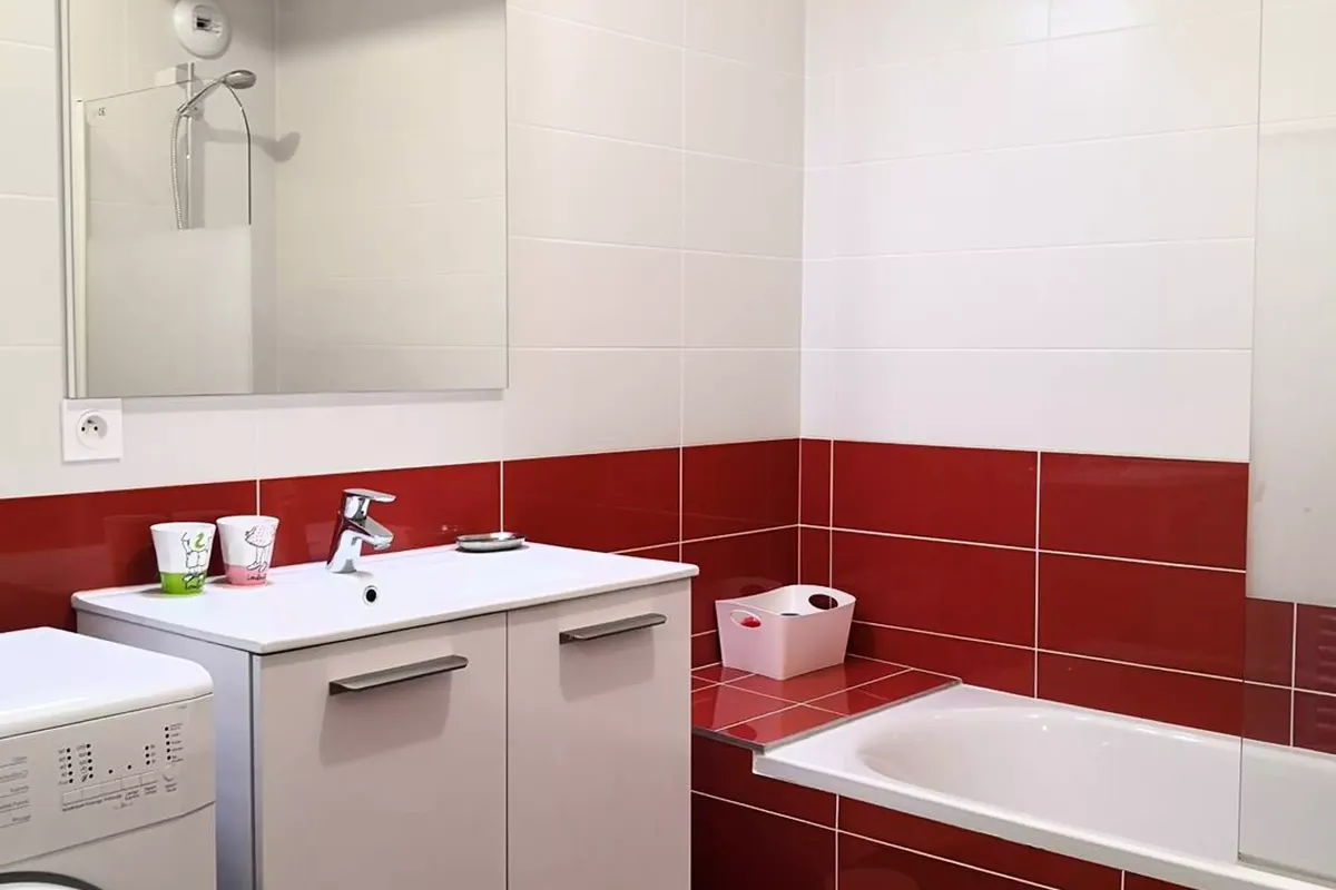 3 Pièces 6 Personnes