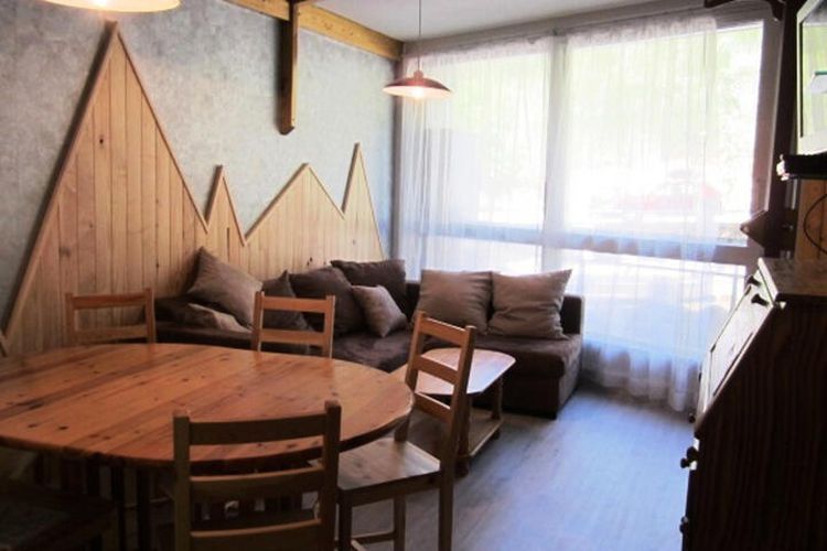 2 Pièces 7 Personnes