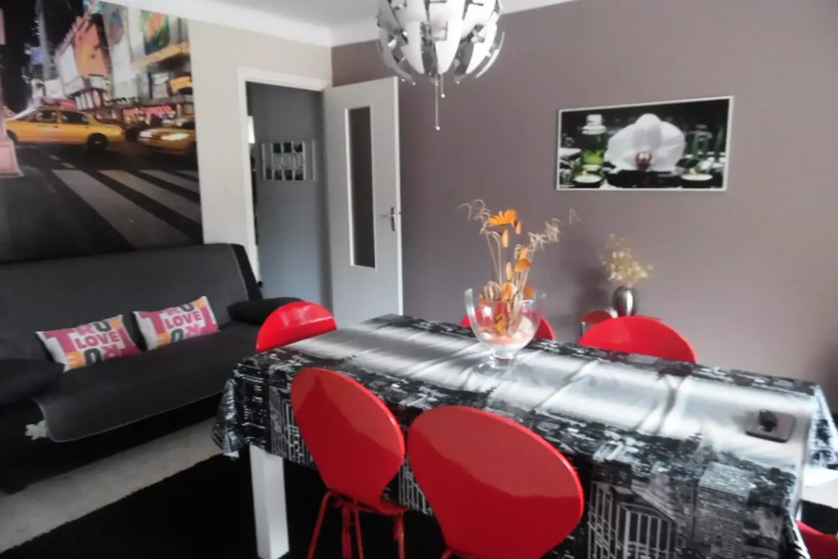 2 Pièces 4 Personnes