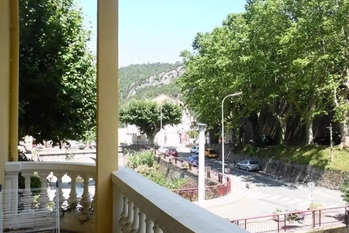 2 Pièces 4 Personnes