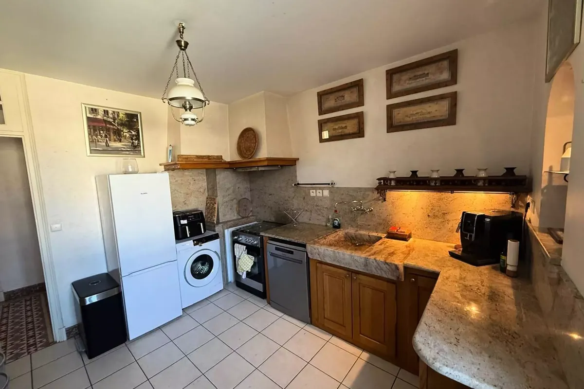 4 Pièces 8 Personnes