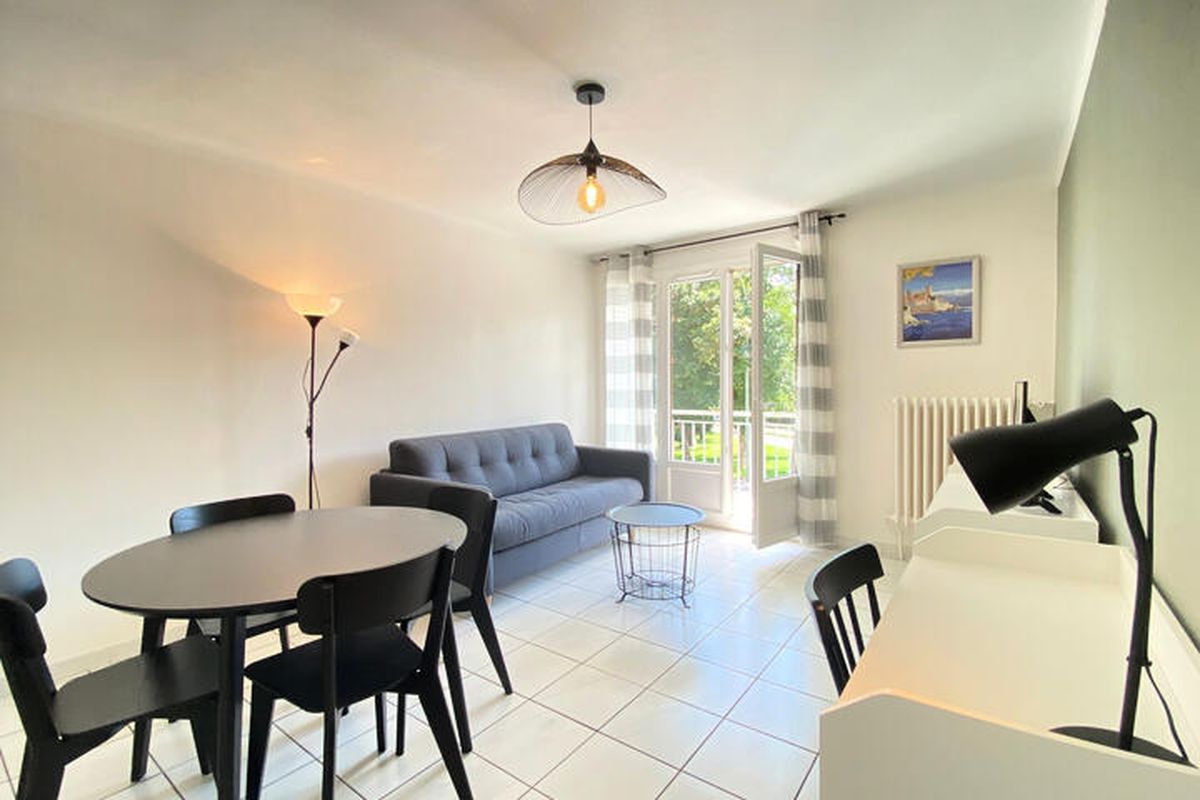 2 Pièces 4 Personnes