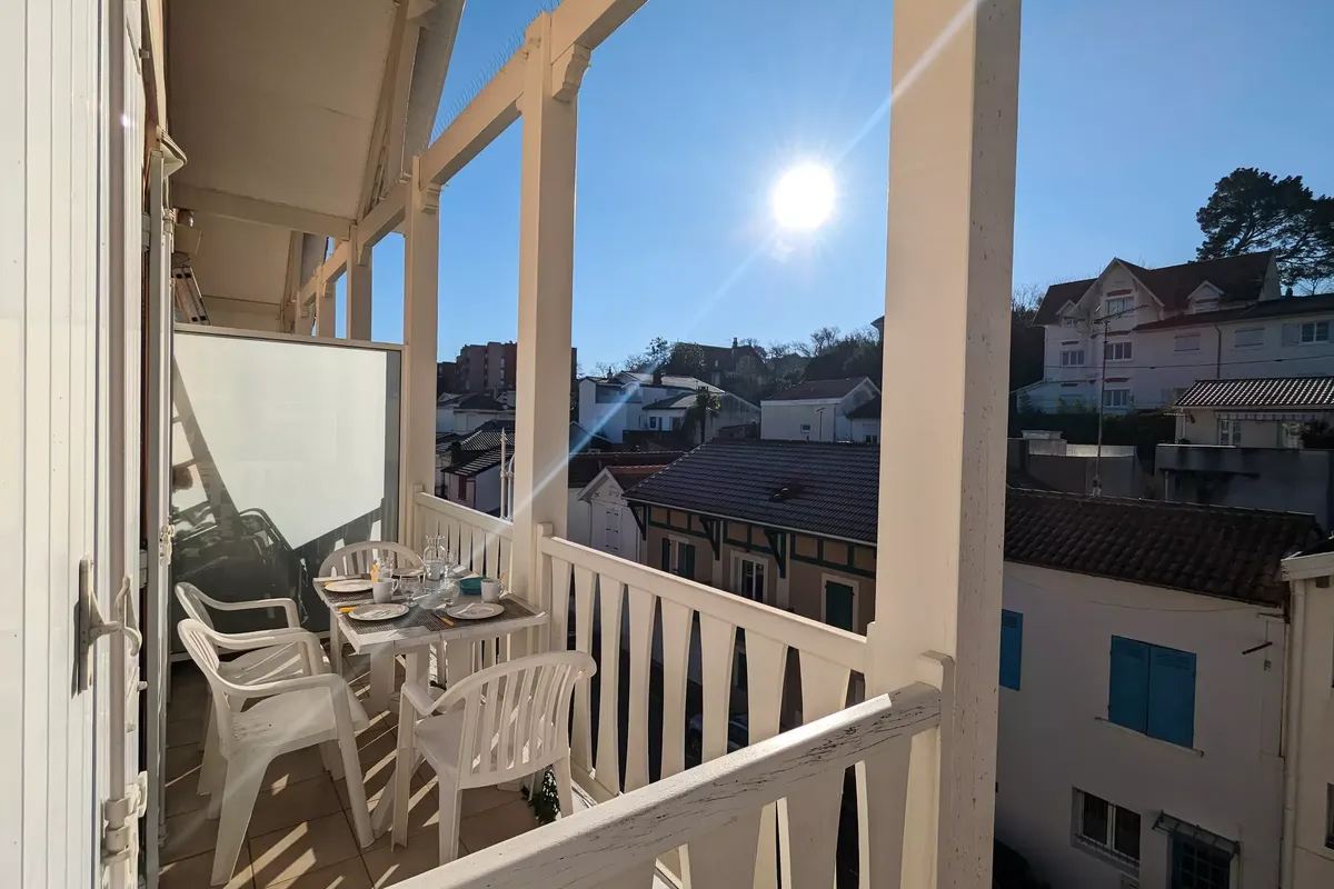 3 Pièces 6 Personnes