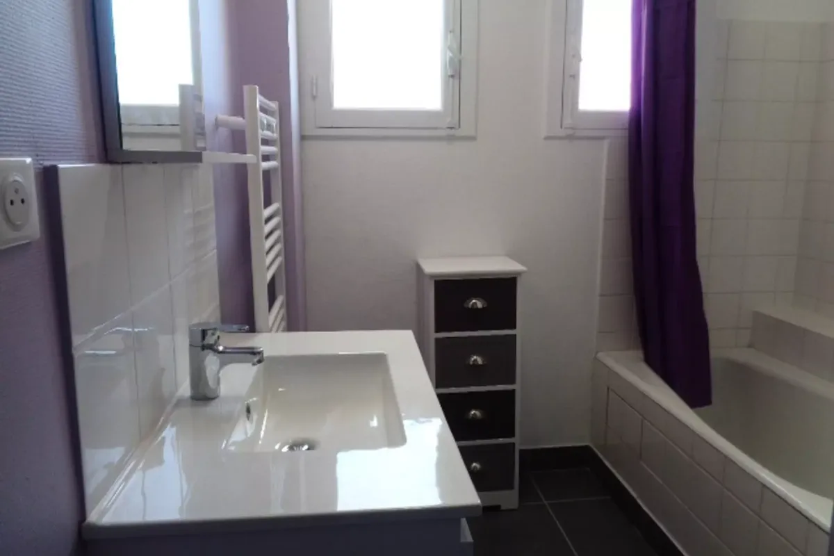 3 Pièces 6 Personnes