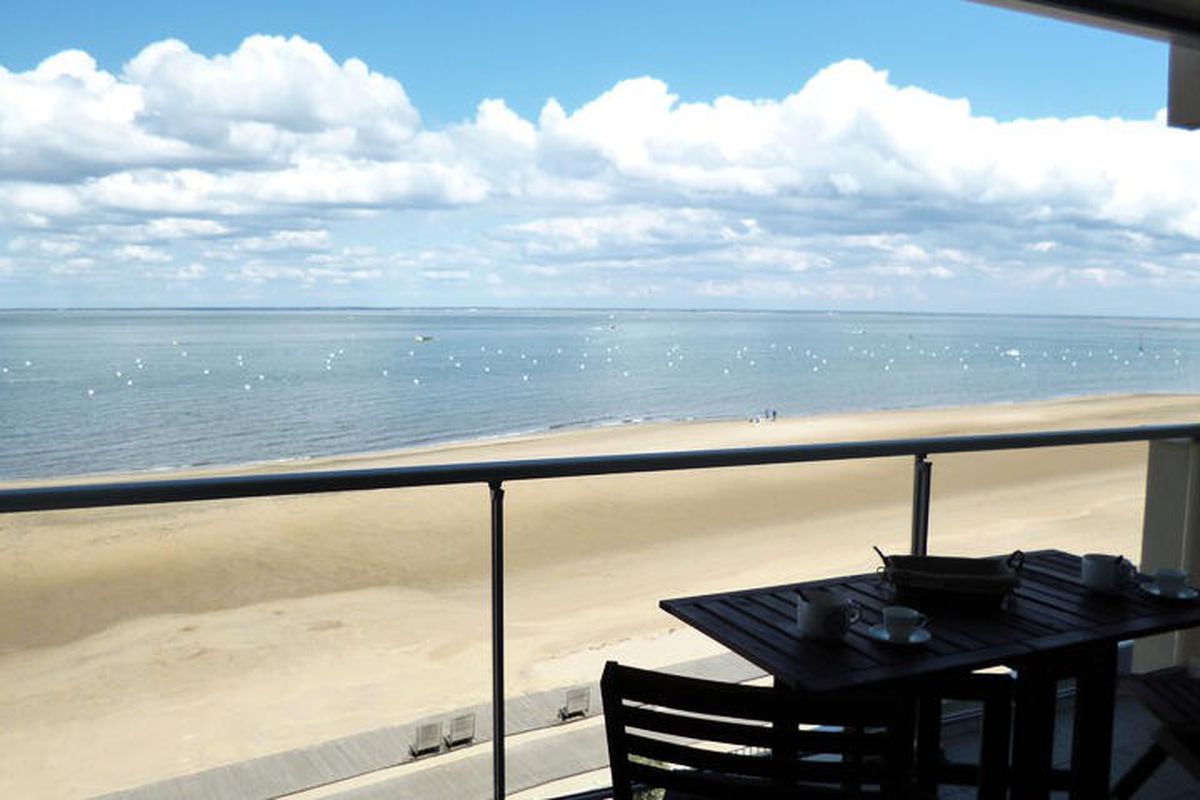 1 Pièce 4 Personnes