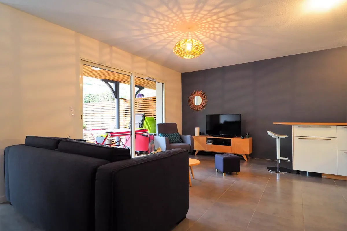 3 Pièces 6 Personnes