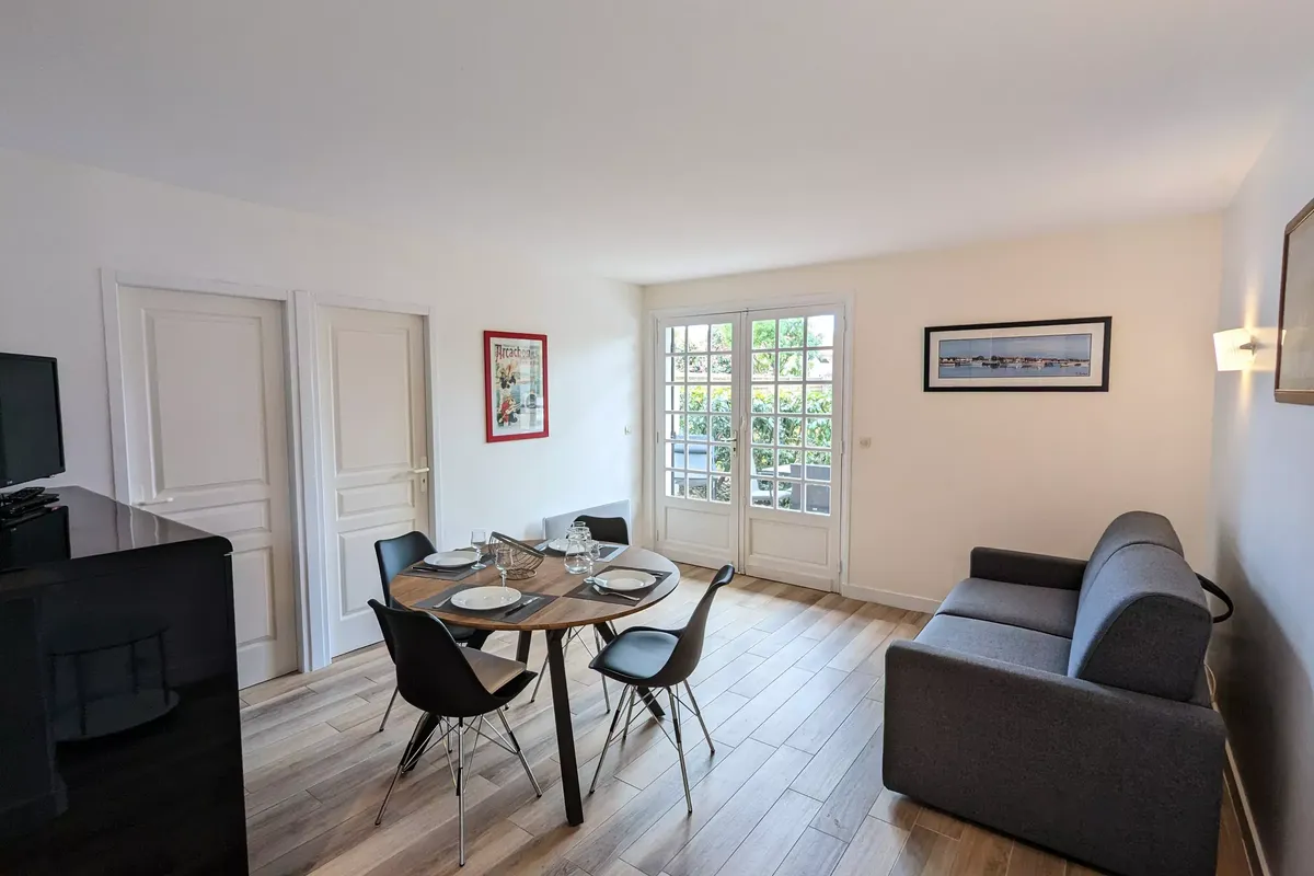 2 Pièces 4 Personnes