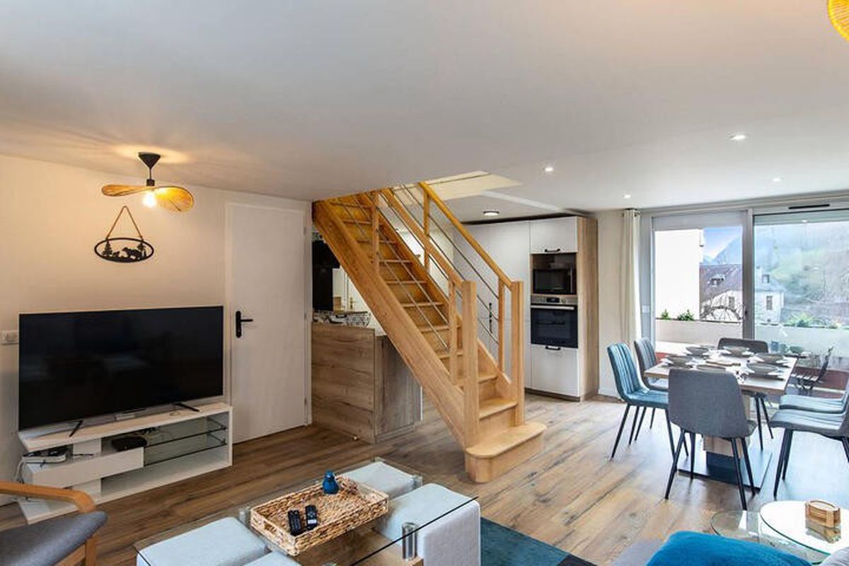 4 Pièces 8 Personnes