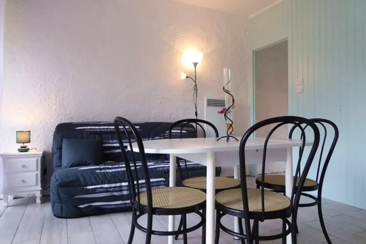 2 Pièces 4 Personnes