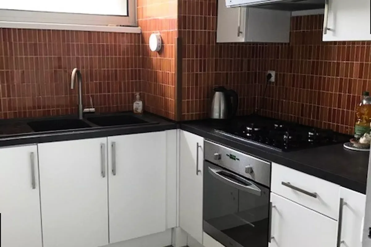 3 Pièces 6 Personnes