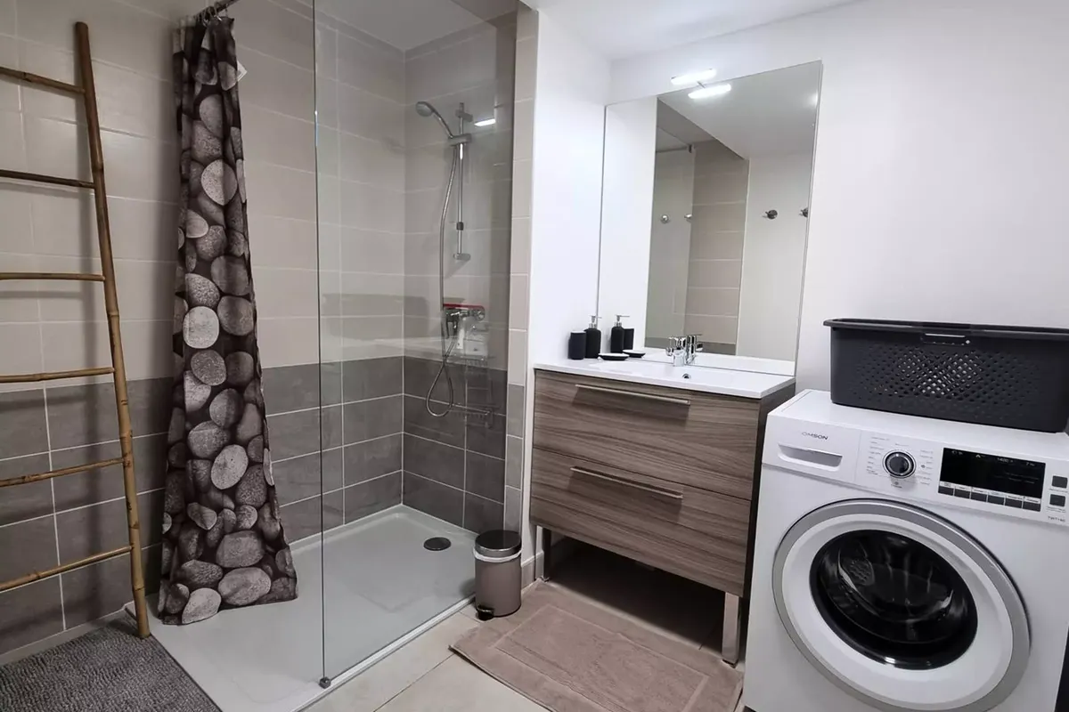 2 Pièces 4 Personnes