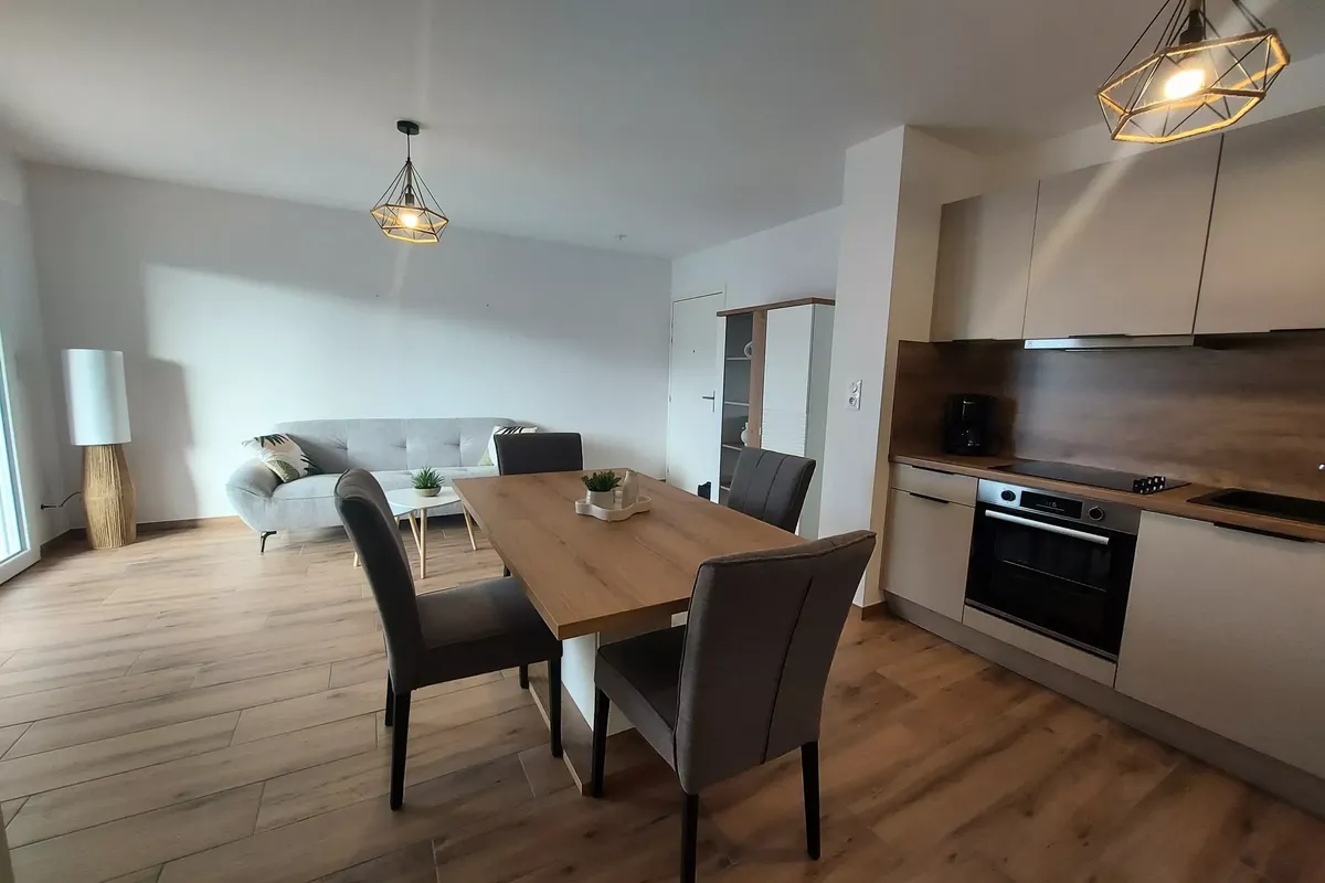 3 Pièces 4 Personnes