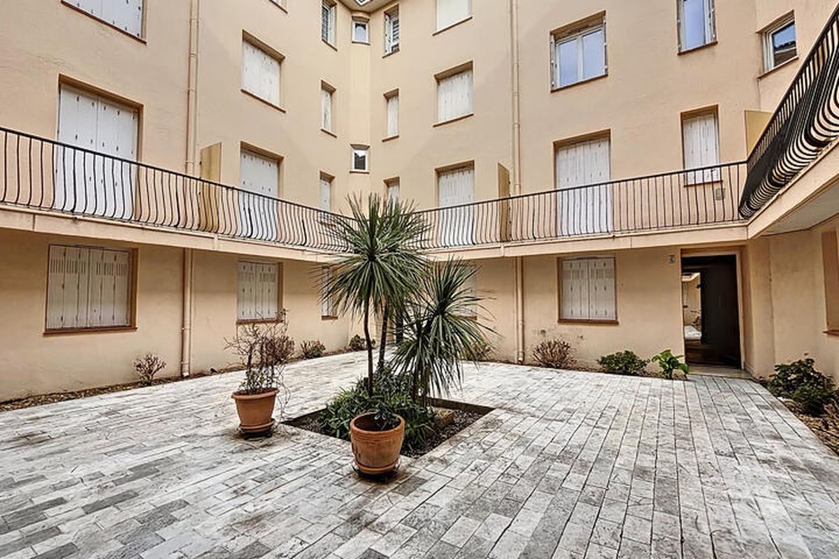 2 Pièces 4 Personnes