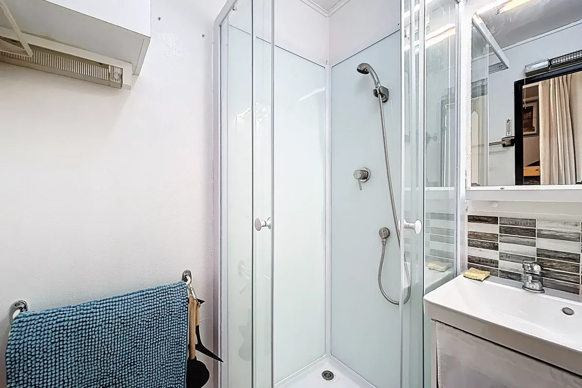 2 Pièces 4 Personnes