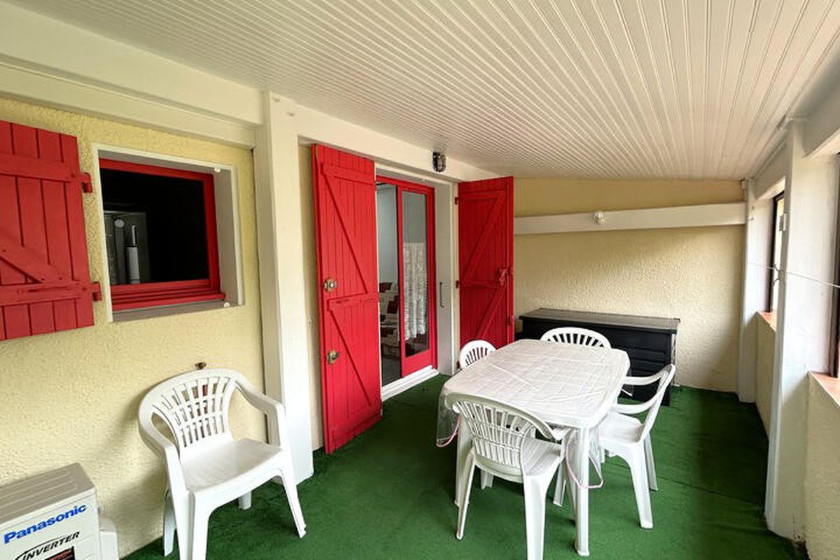 2 Pièces 5 Personnes