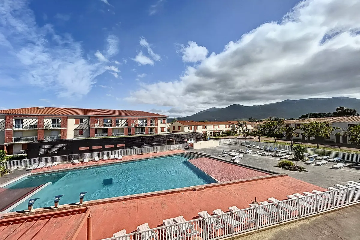 2 Pièces 4 Personnes