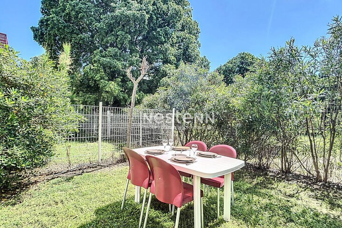 1 Pièce 4 Personnes