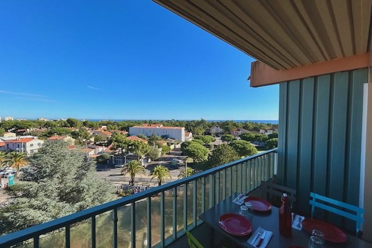 Sublime Appartement 2 pièces rénové - Résidence 