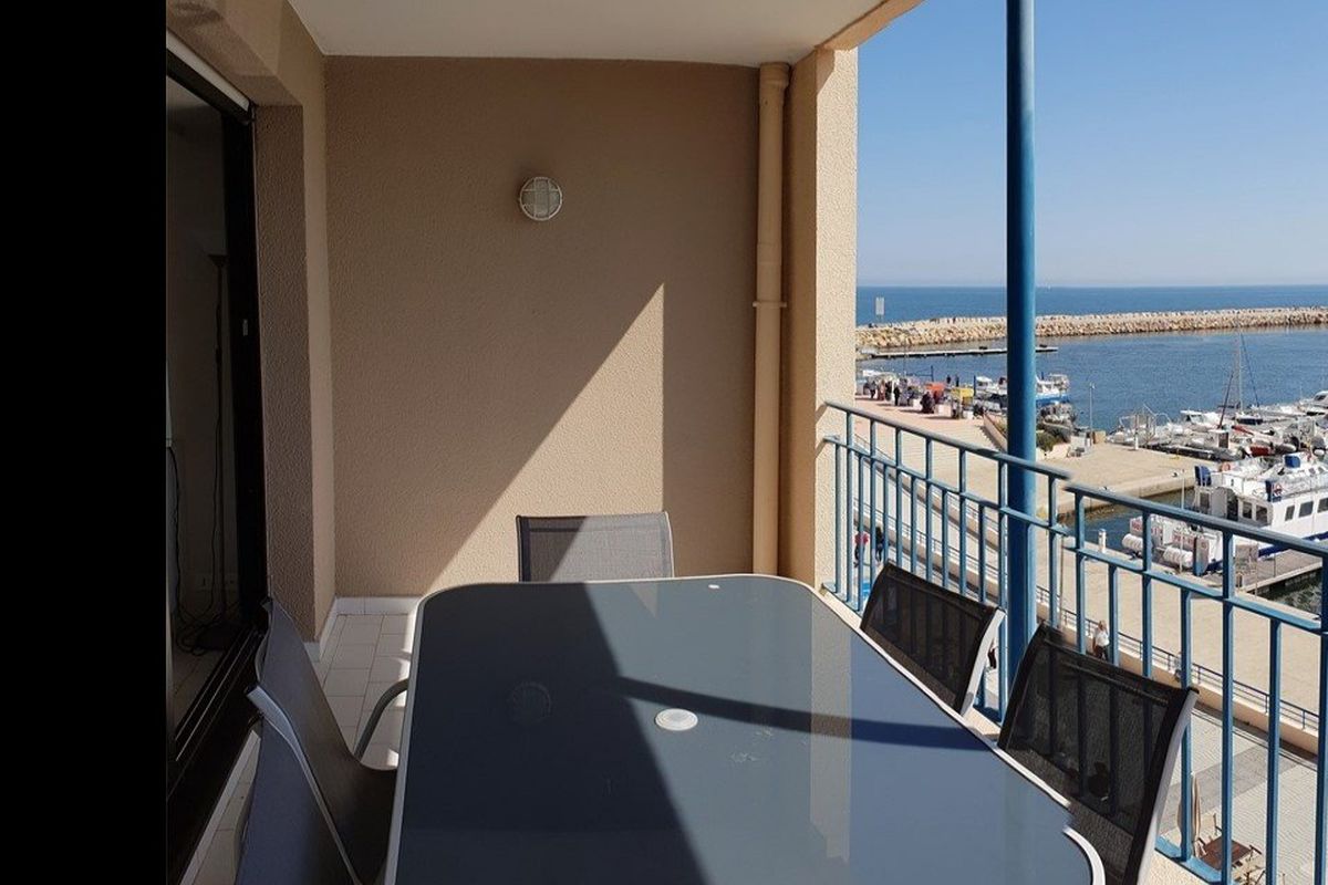 Vue Mer Époustouflante  Appartement Rénové 2 Pièces + Cabine à la Résidence 