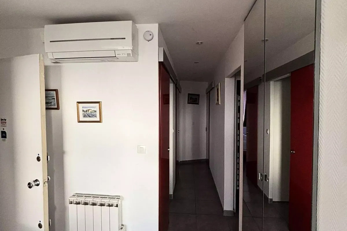 2 Pièces 4 Personnes