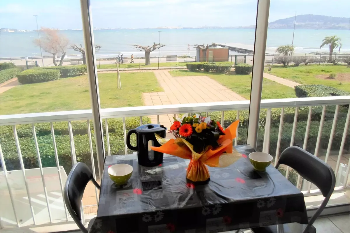 1 Pièce 4 Personnes