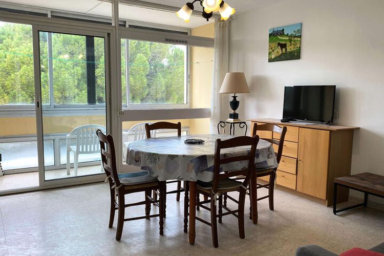 2 Pièces 4 Personnes