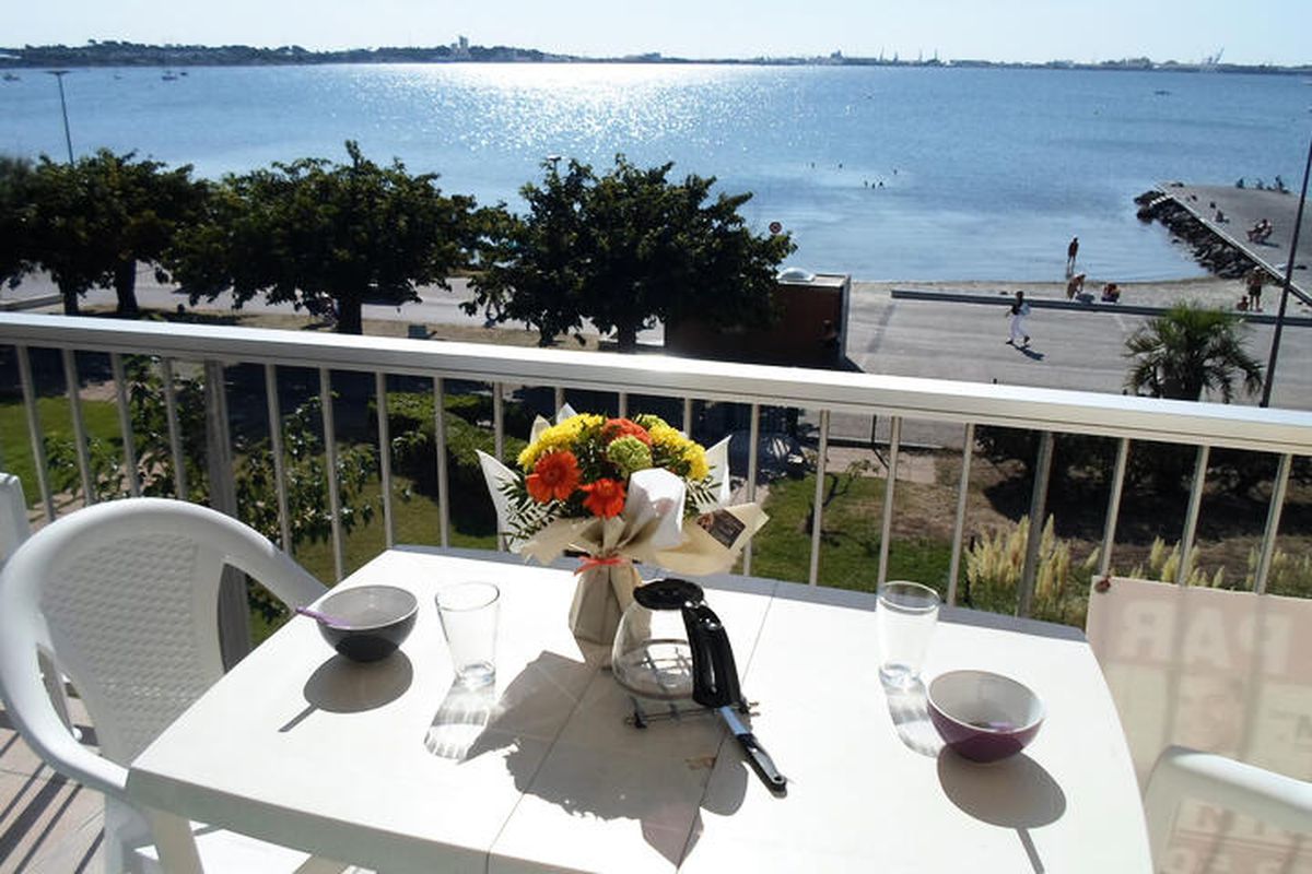 1 Pièce 4 Personnes