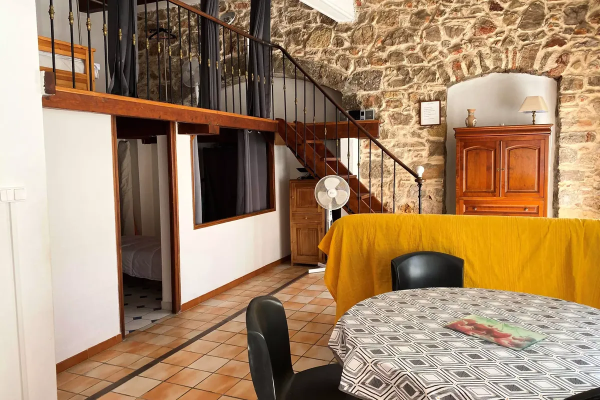 3 Pièces 5 Personnes