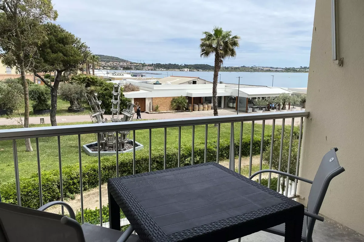 1 Pièce 4 Personnes