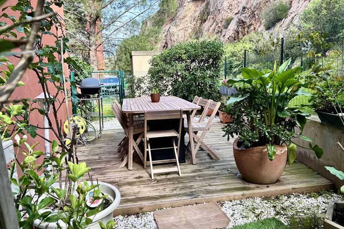 2 Pièces 4 Personnes