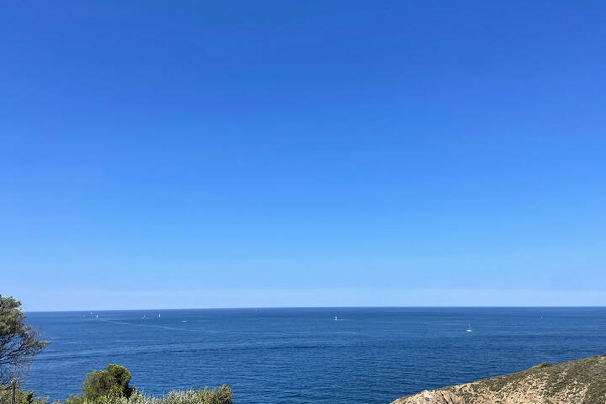 1 Pièce 4 Personnes