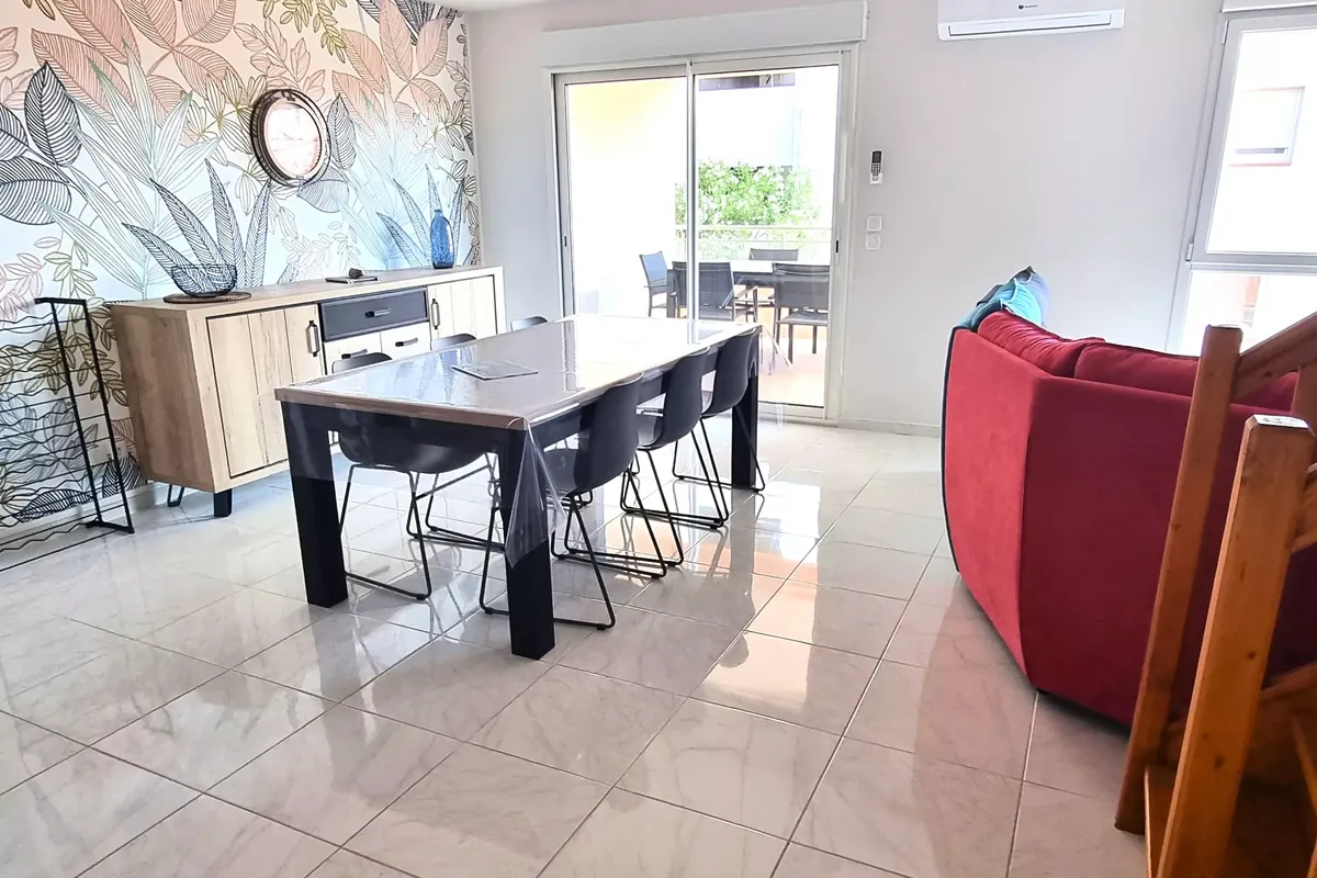 4 Pièces 6 Personnes