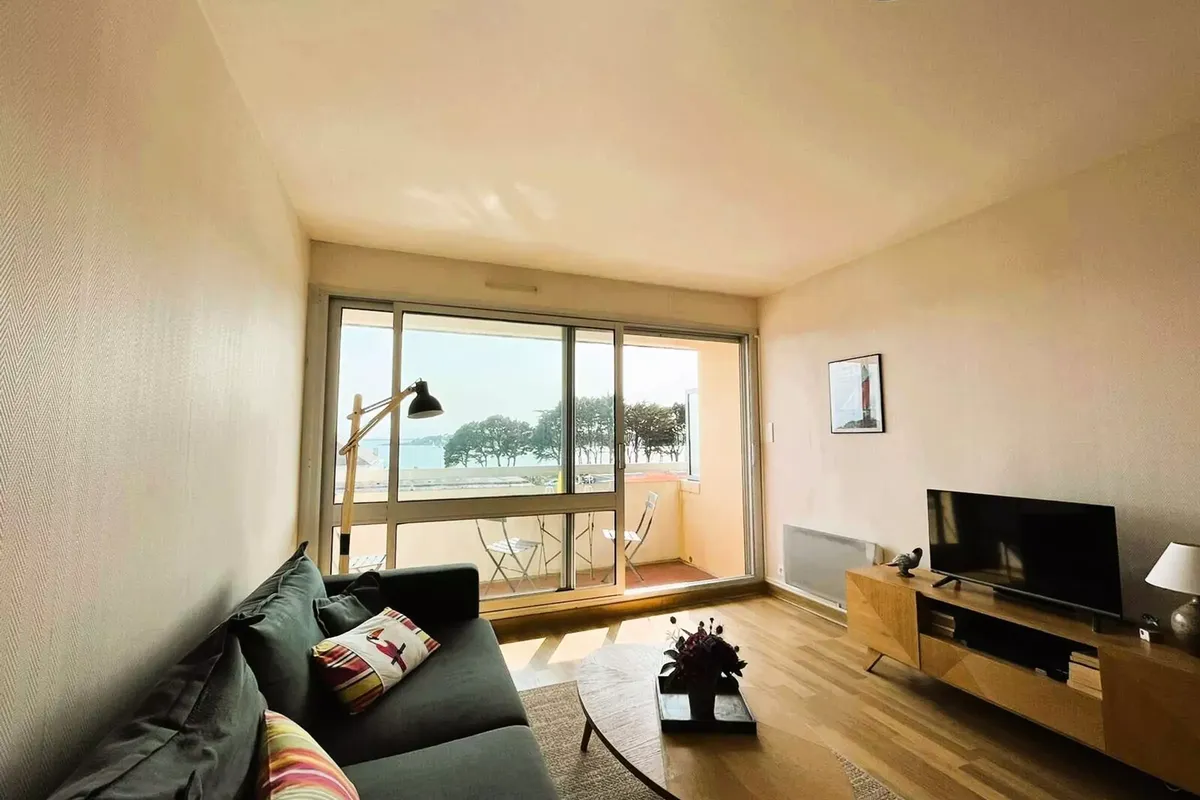 3 Pièces 4 Personnes